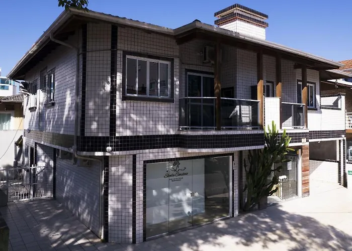 Residencial Adolfo - Mestre Naro Bombinhas