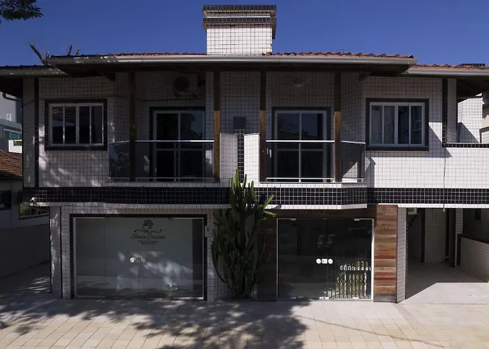 Residencial Adolfo - Mestre Naro Bombinhas